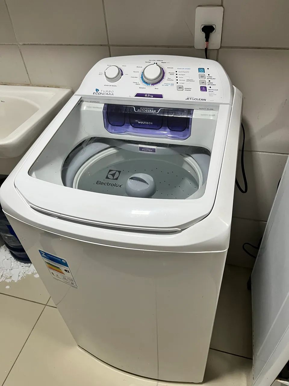 Máquina de Lavar Electrolux 8,5kg Branca Turbo Economia com Jet&Clean