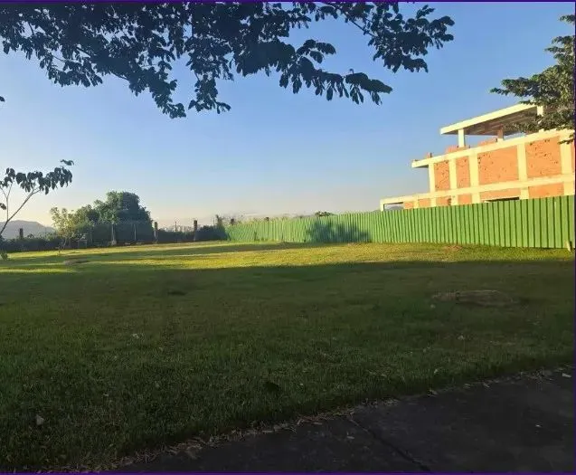 Terreno no ponto mais cobiçado do nobre condomínio Alphaville Barra da Tijuca