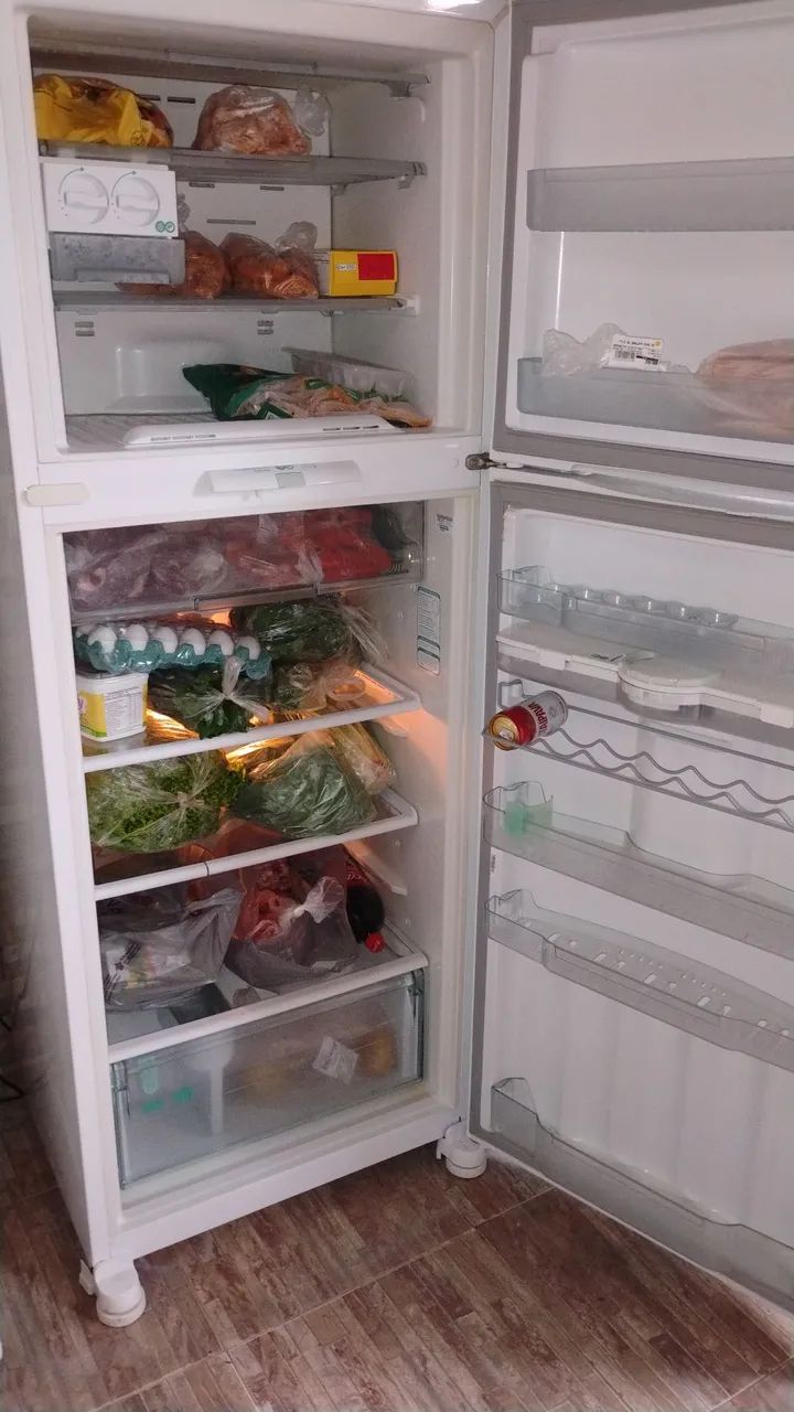 Geladeira Consul 450 lt Black Friday - Foto 4