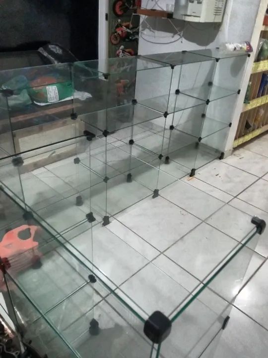 BALCÃO DE VIDRO EM L - Foto 5