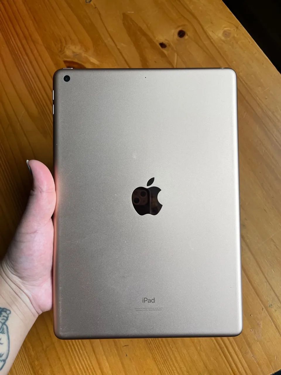 iPad Rose 8 Geração 32GB 