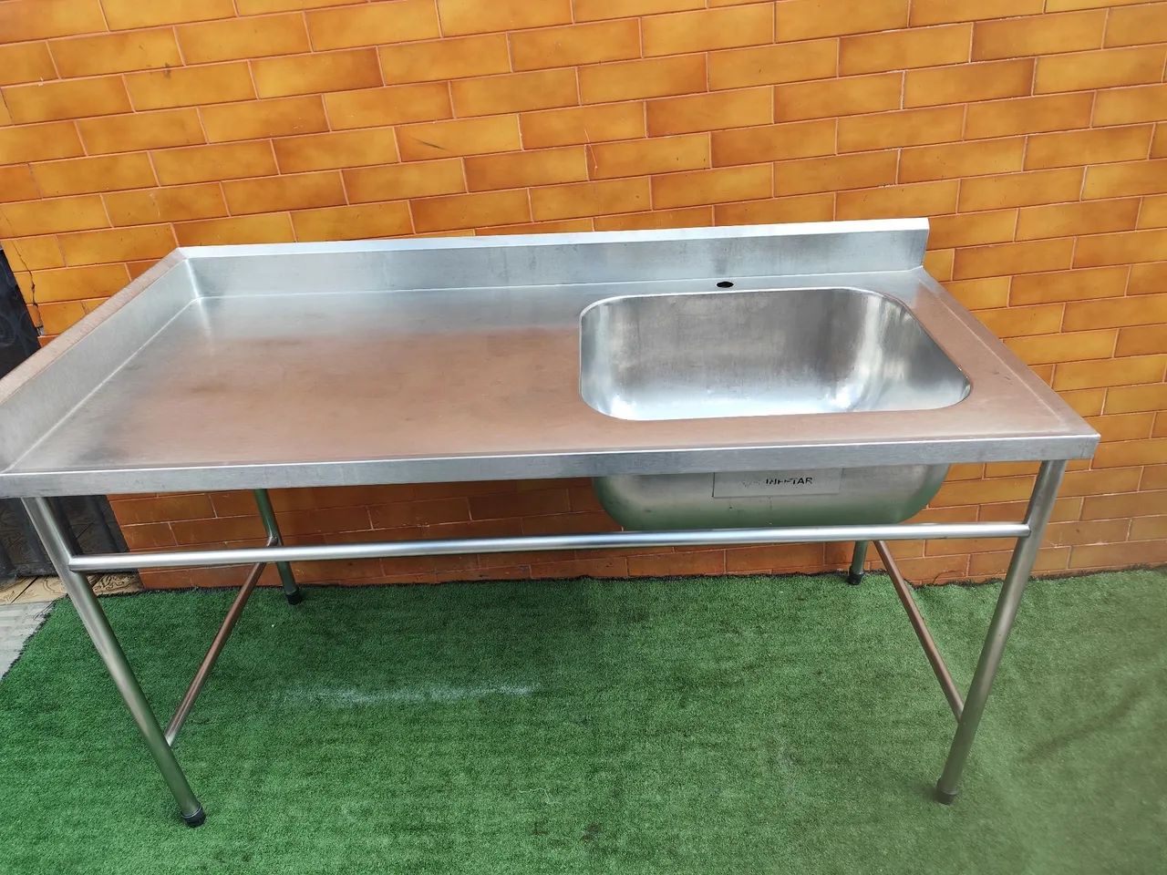 Mesa de Aço Inox com Pia para Cozinha - Foto 4