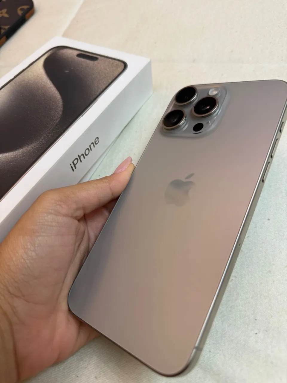iPhone 15 Pro Max - 256 GB