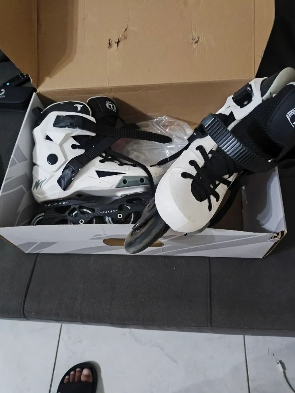 Patins Traxart Revolt Branco  - Foto 5