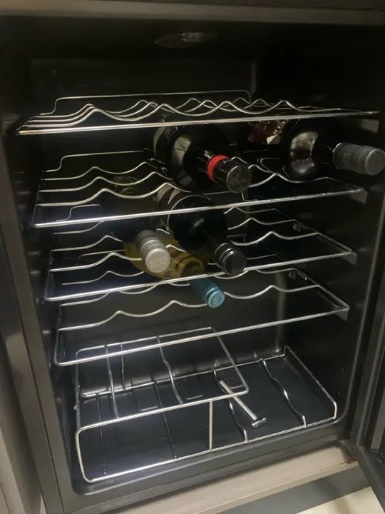 Adega Electrolux ACS24 - 24 Garrafas - Foto 5