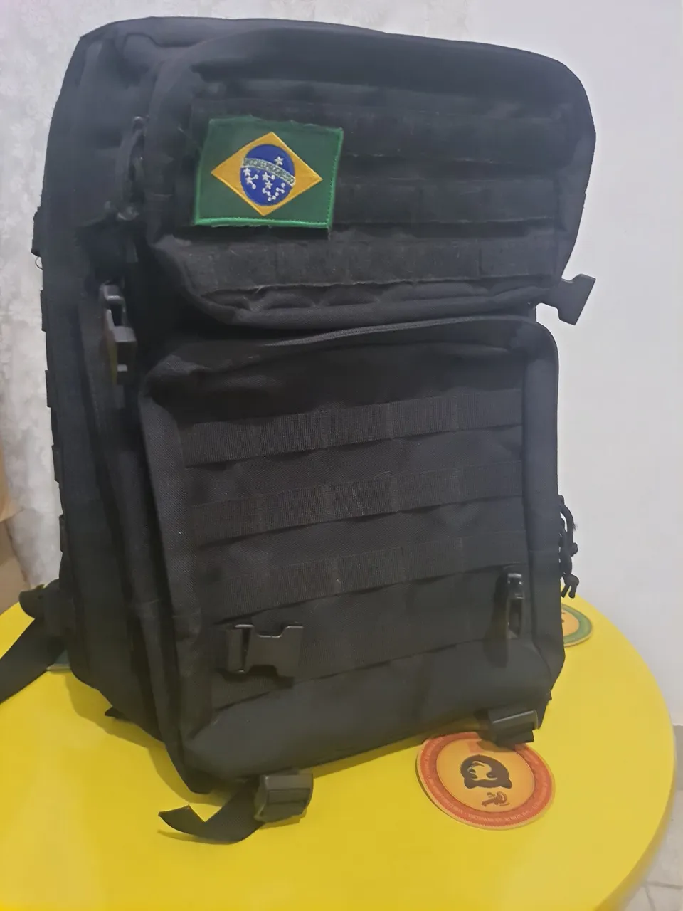 Mochila Tática Militar Preta com Bandeira do Brasil