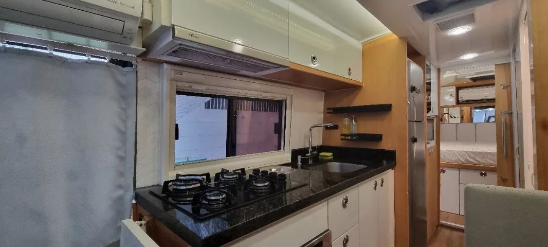 Motorhome Marcopolo Sénior 2006 Montagem 2022 8,30 Metros - Foto 2