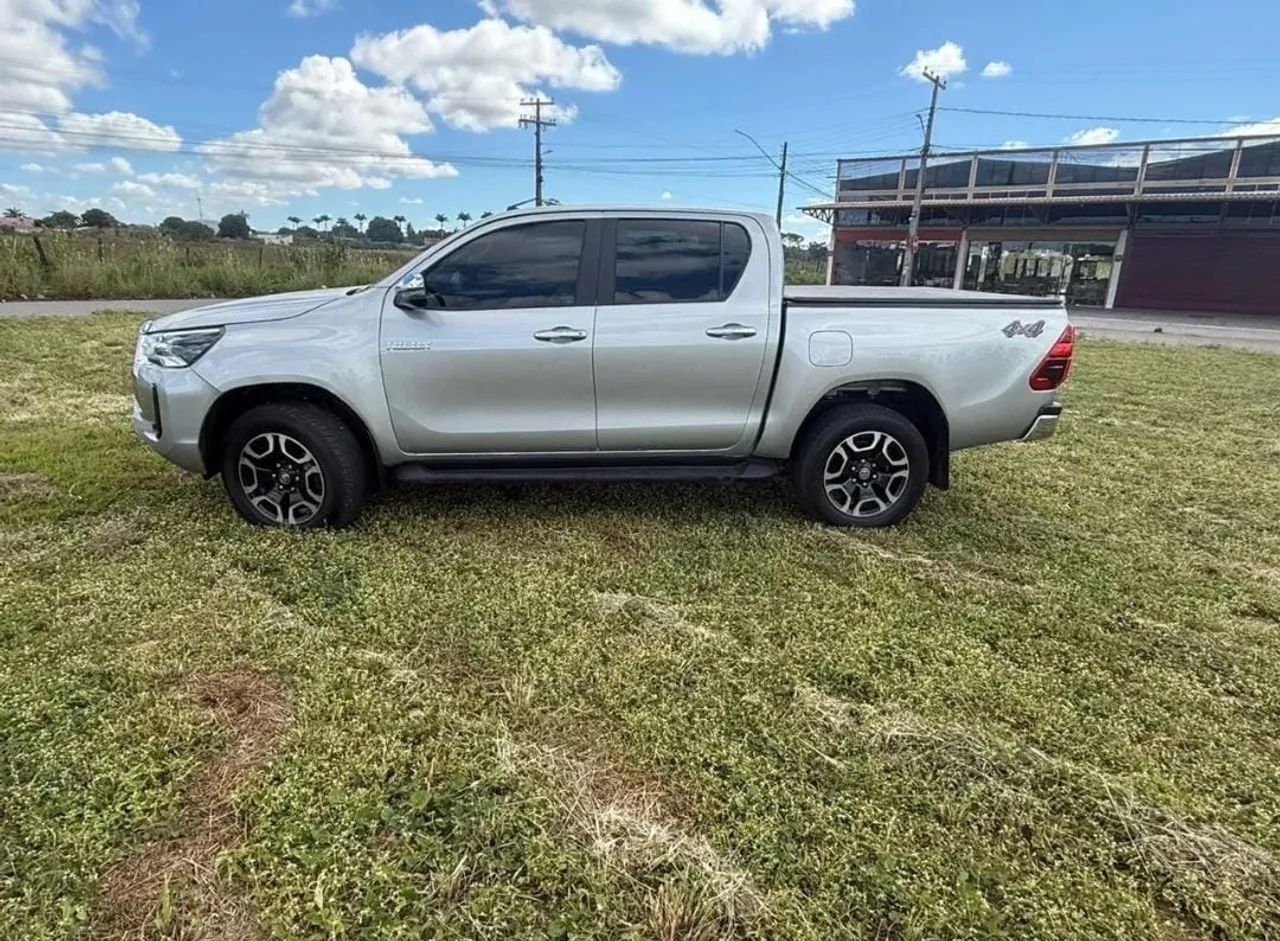 Toyota Hilux 4x4