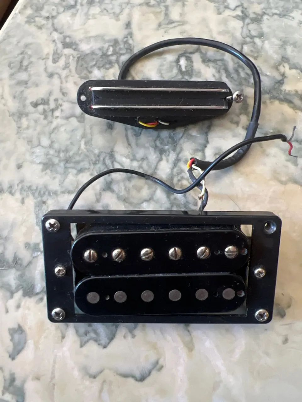 Captadores retirados de uma Peavey Tracer 89 - Made in USA