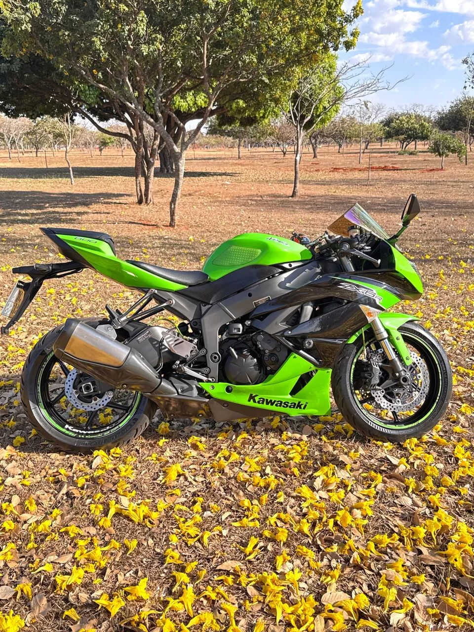 かめきちページ Ninja Zx-6r 600cc 2012 - 1538983008 | OLX