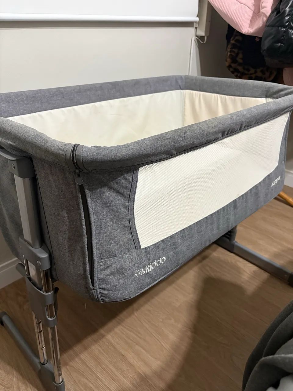 Vendo berço portátil Kiddo - Foto 3