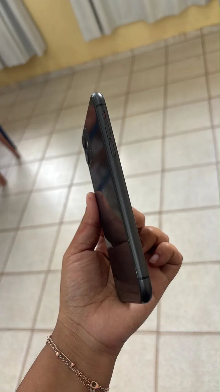 iPhone 11 64GB  - Foto 4