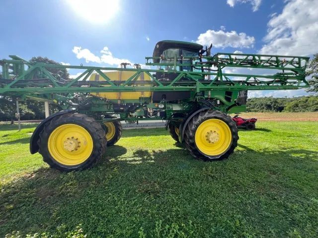 Pulverizador John Deere - 2017/2018 - 3.641 horas de motor - c/ ar, piloto automático, GPS - Foto 5