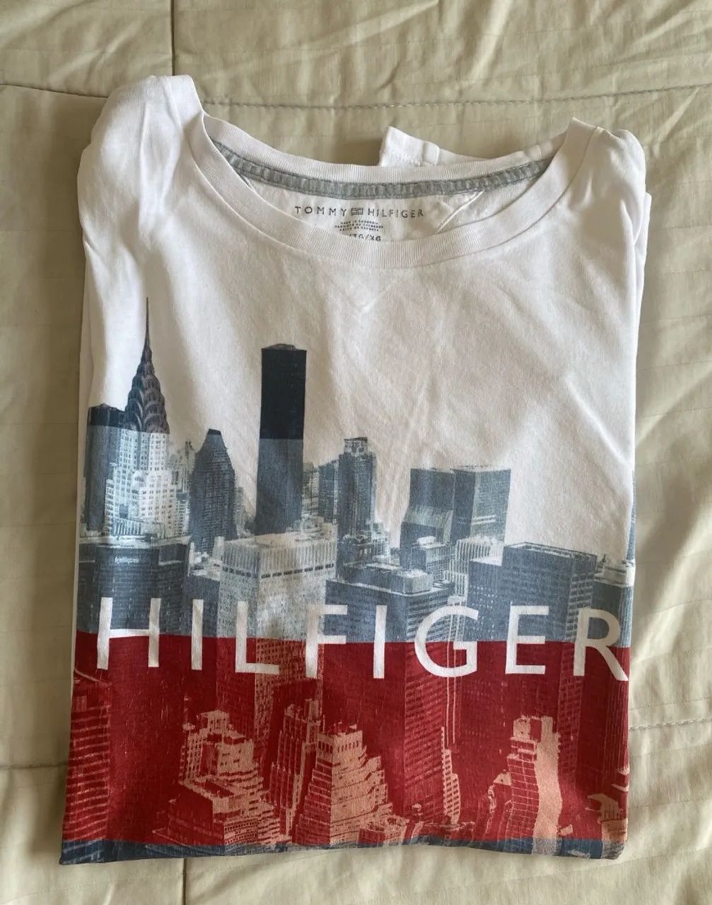 Camiseta Tommy