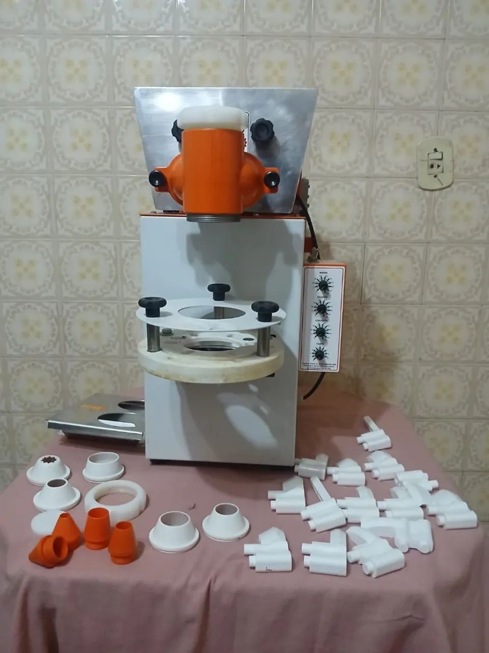 Máquina modeladora automática de salgados - Foto 3