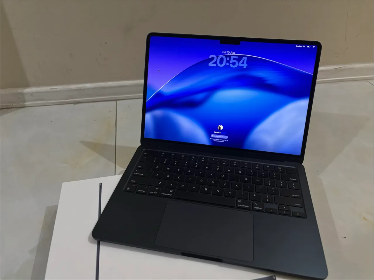 MacBook Air M2 Midnight 13