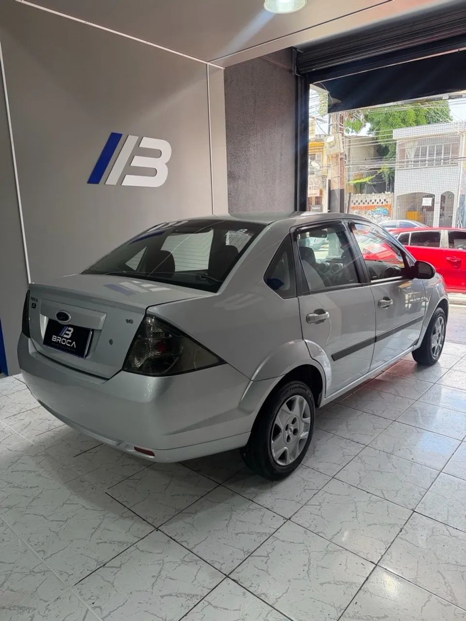 Ford Fiesta 2011 - Foto 4