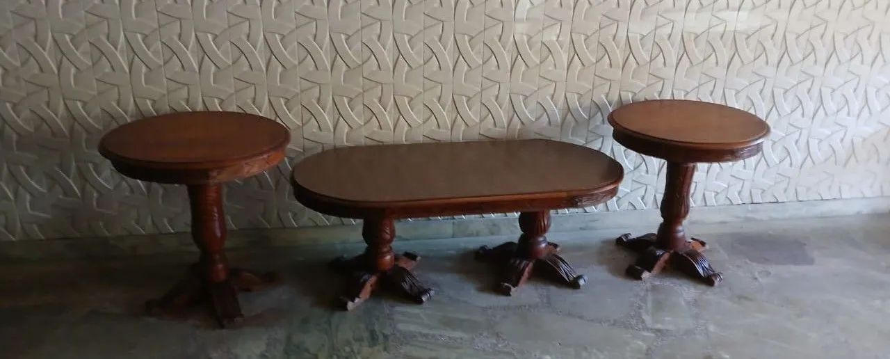 Jogo de mesa de madeira maciça 