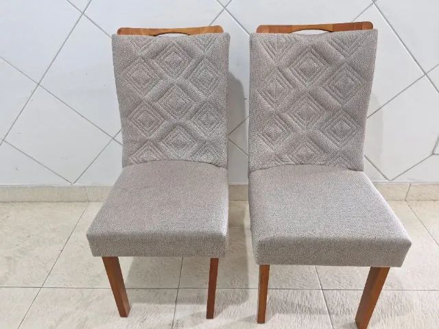 Cadeiras para mesa de jantar