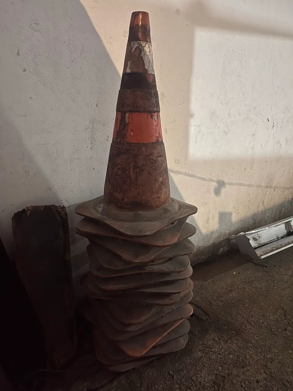 CONES - Foto 2