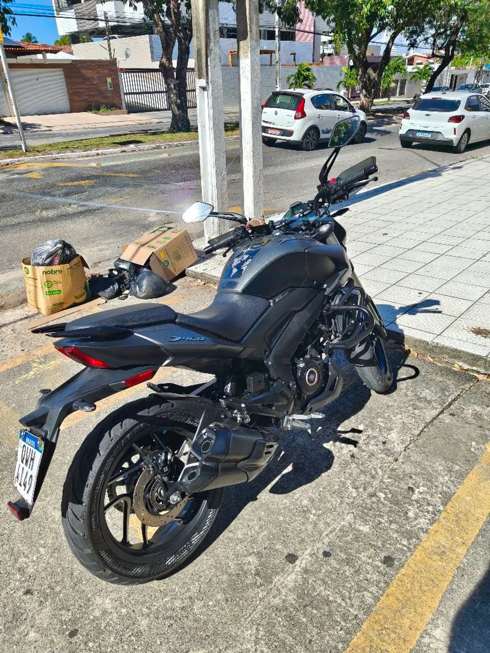 BAJAJ DOMINAR 400 - Foto 2