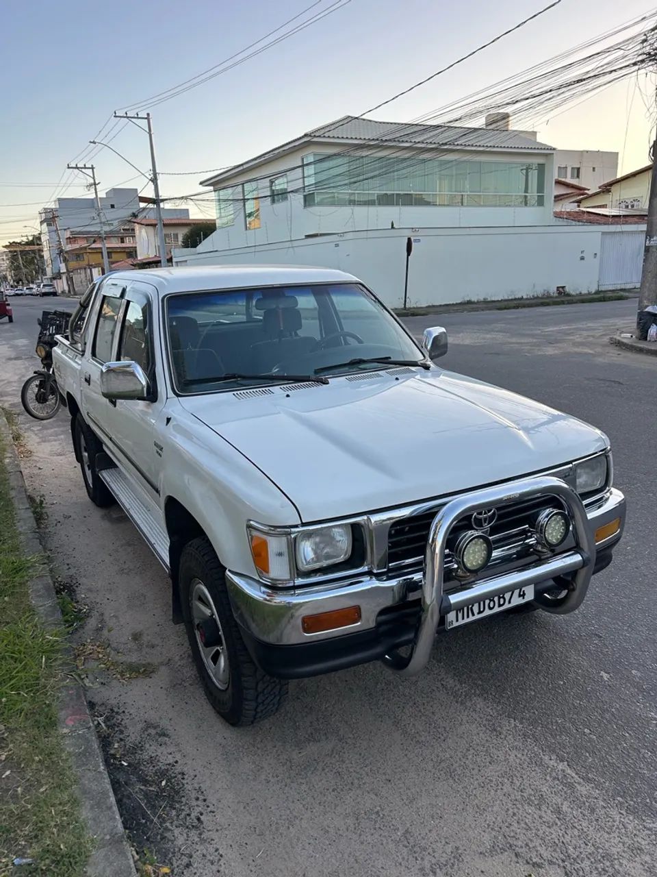 Toyota Hilux CD SR5 4X4 2.8 Diesel 1999