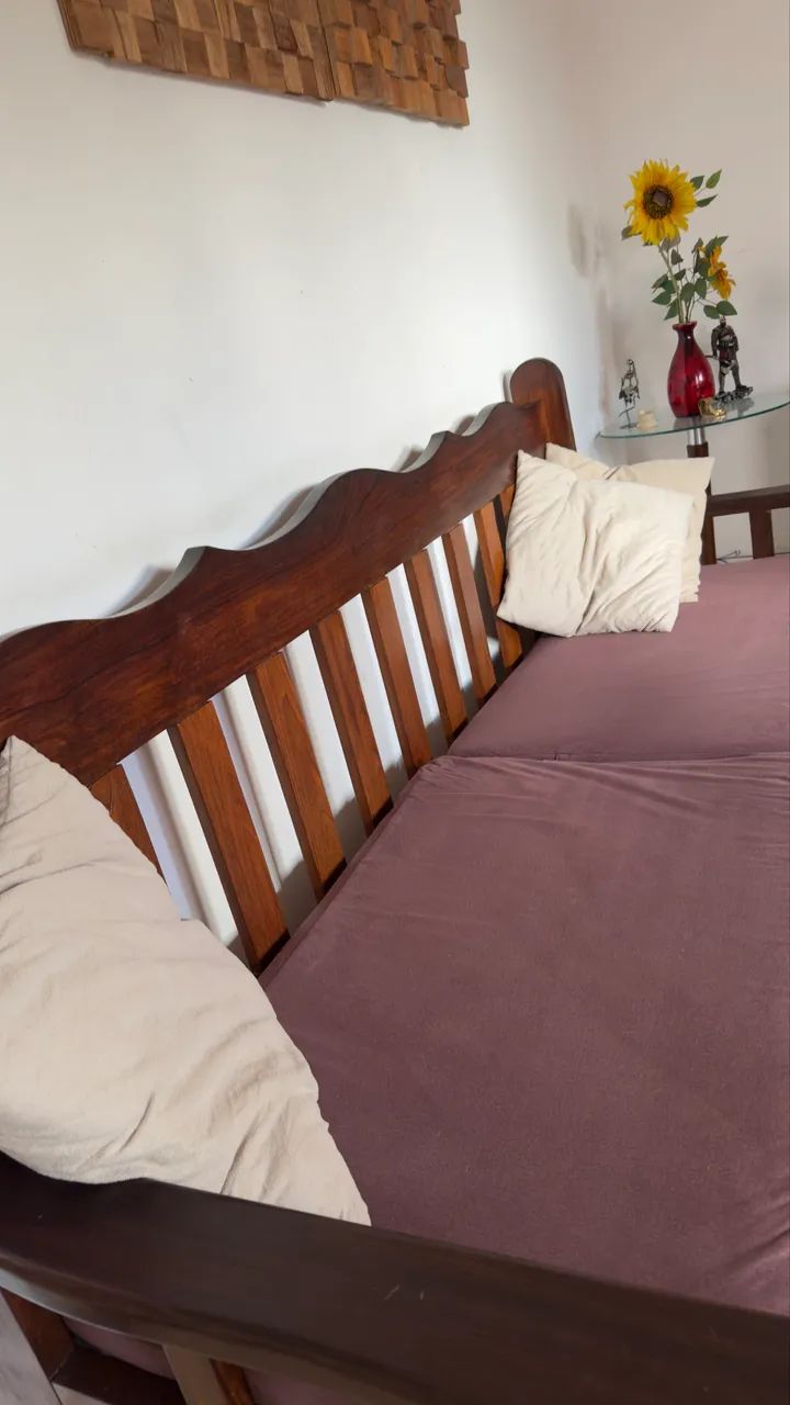 SOFÁ MADEIRA MACIÇA/POLTRONA