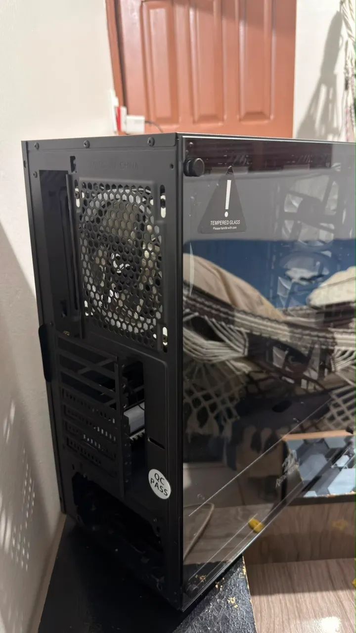 Gabinete Gamer Wheel Jack Black + 6 fans e controladora - Foto 3