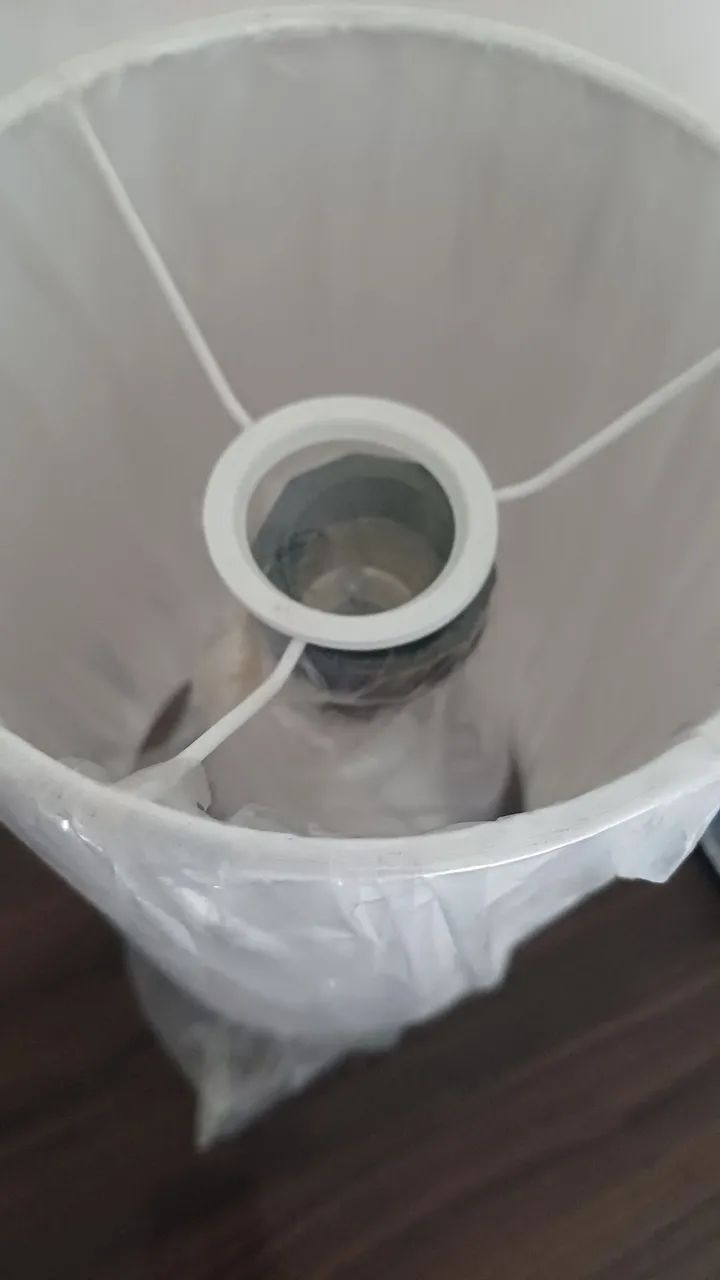 Abajur branco  - Foto 2