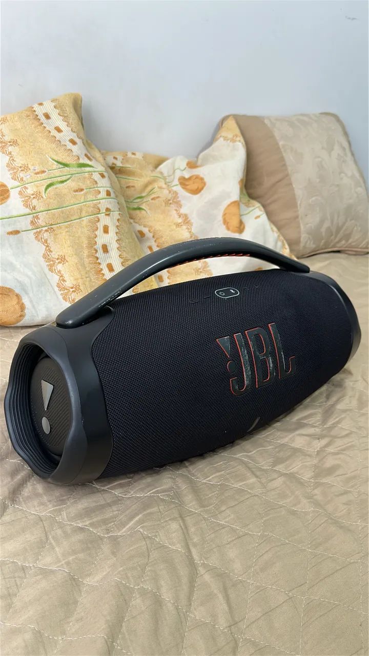 JBL boombox 3 