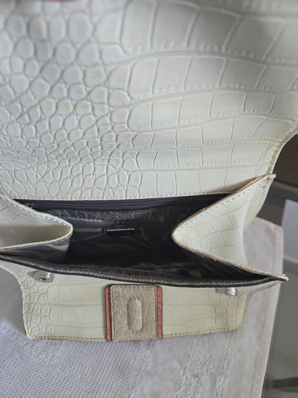 Bolsa da Guess - Foto 4