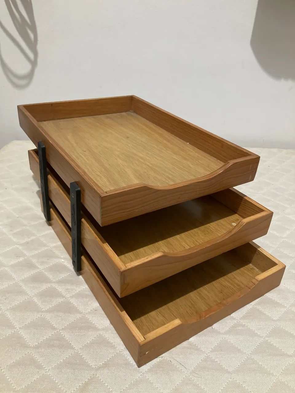 Organizador de Mesa Vintage - 3 Bandejas em Madeira Maciça