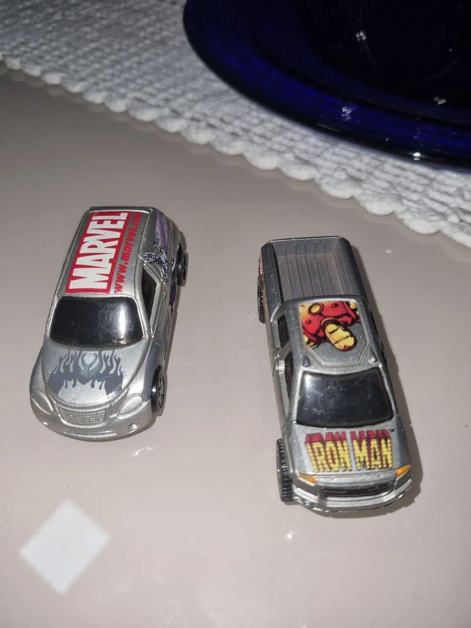 Lote 6  Miniaturas Maisto Prsonagens Heróis Original - Foto 4