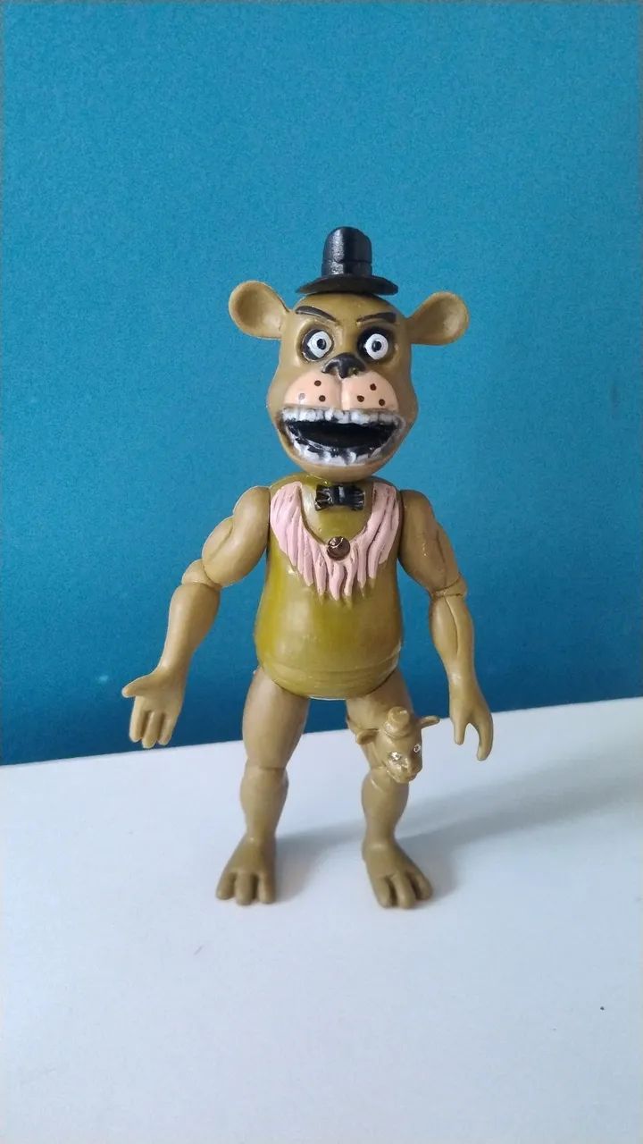 Kit com 6 bonecos do Five Nights at Freddy's 