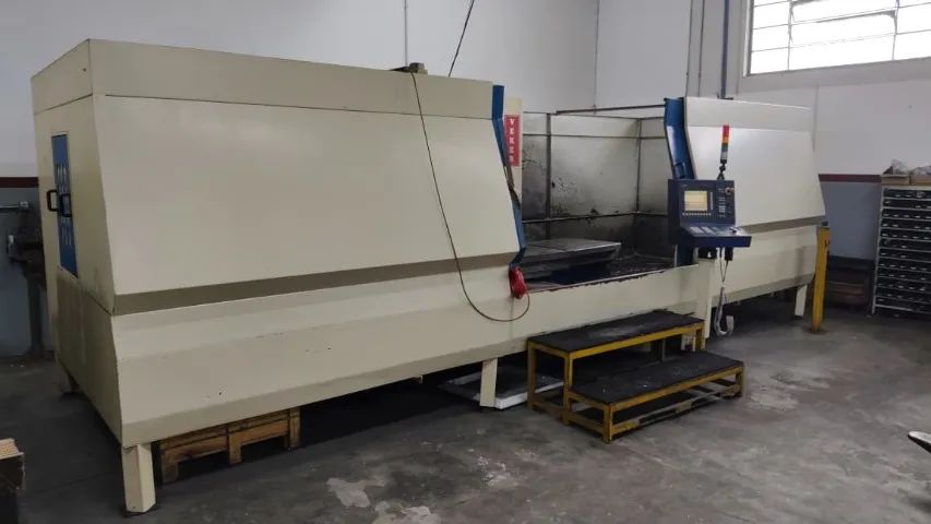 Fresadora CNC Veker 2,5 m