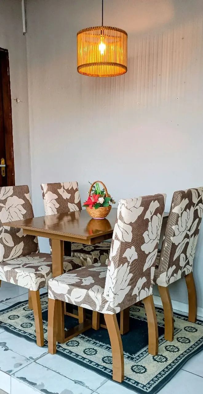 Conjunto de mesa de jantar em madeira - Foto 5