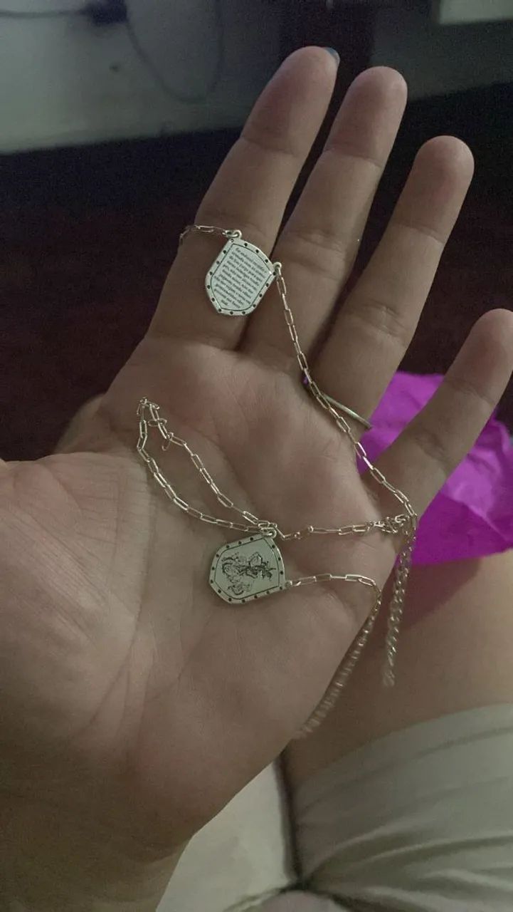 Escapulário de prata de são Jorge 