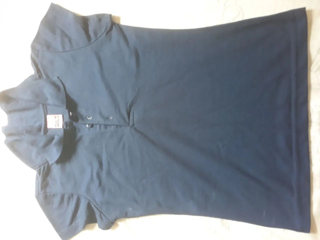 Polo feminina azul marinho M