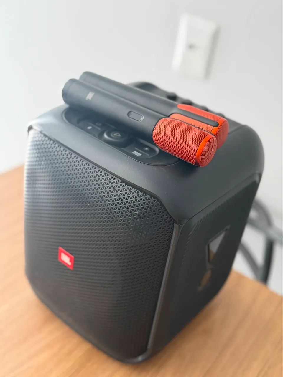 JBL + 2 microfones  - Foto 2