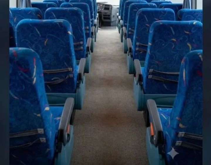 ÔNIBUS COMIL 2002 - VOLVO B7R - AR-CONDICIONADO - Foto 3