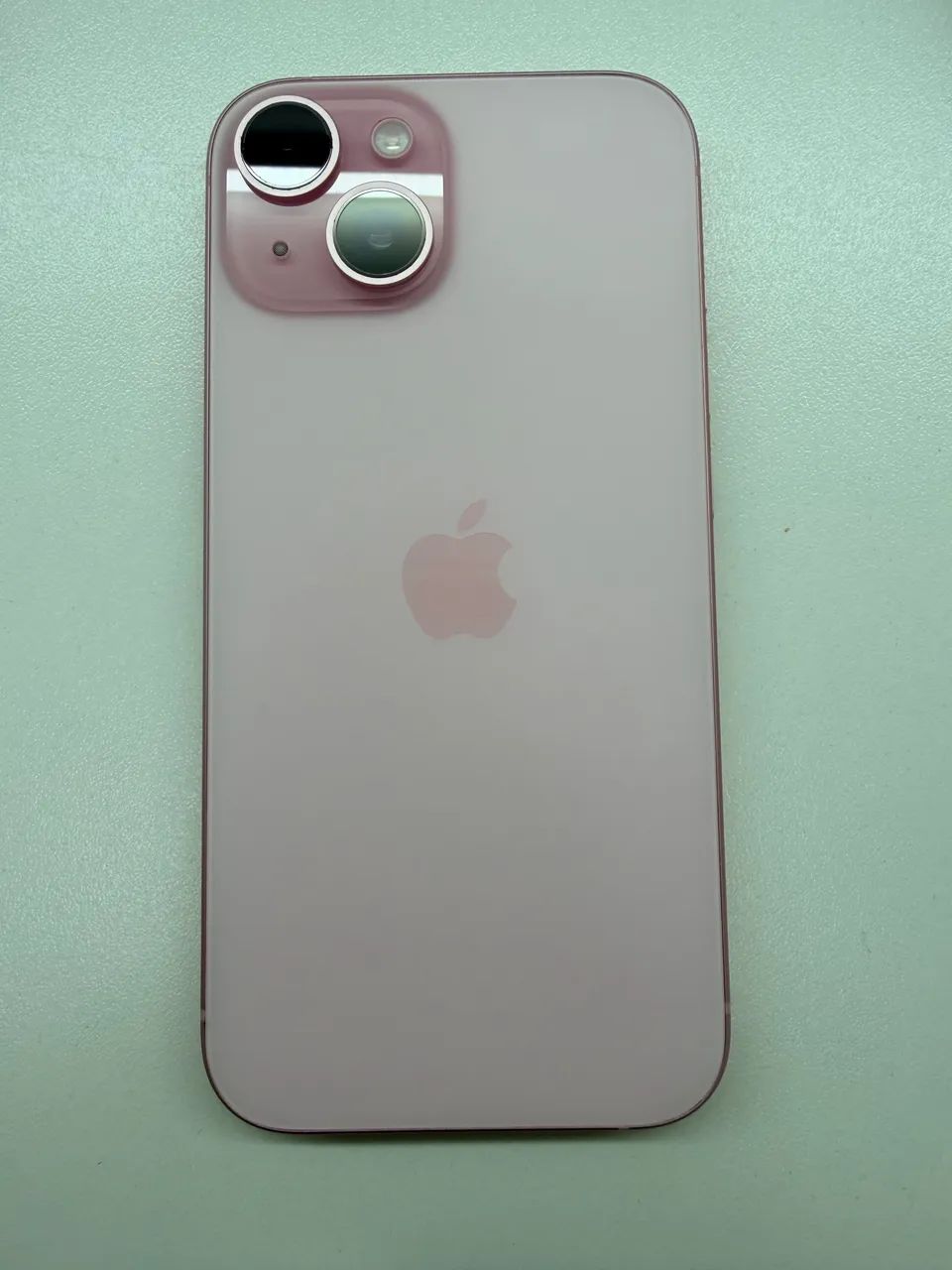 iPhone 15 256GB Rosa (bateria 90%)