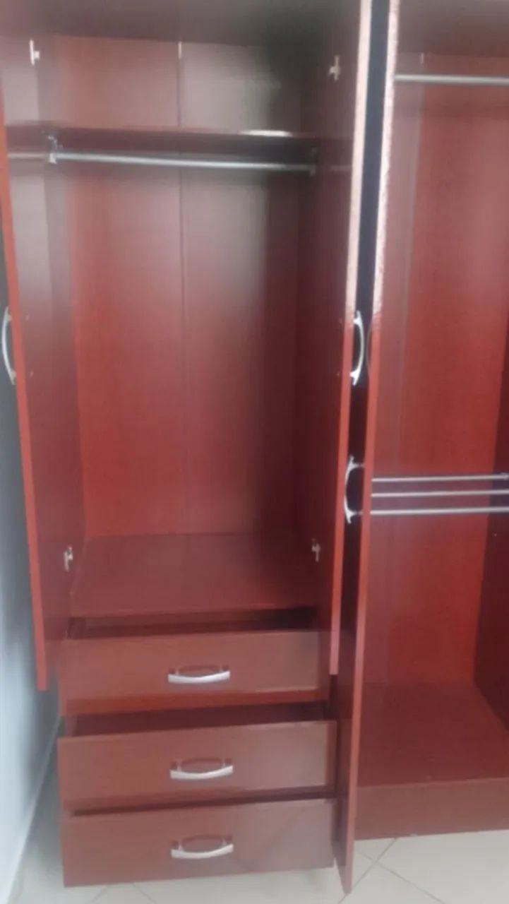 Guarda roupas  - Foto 3