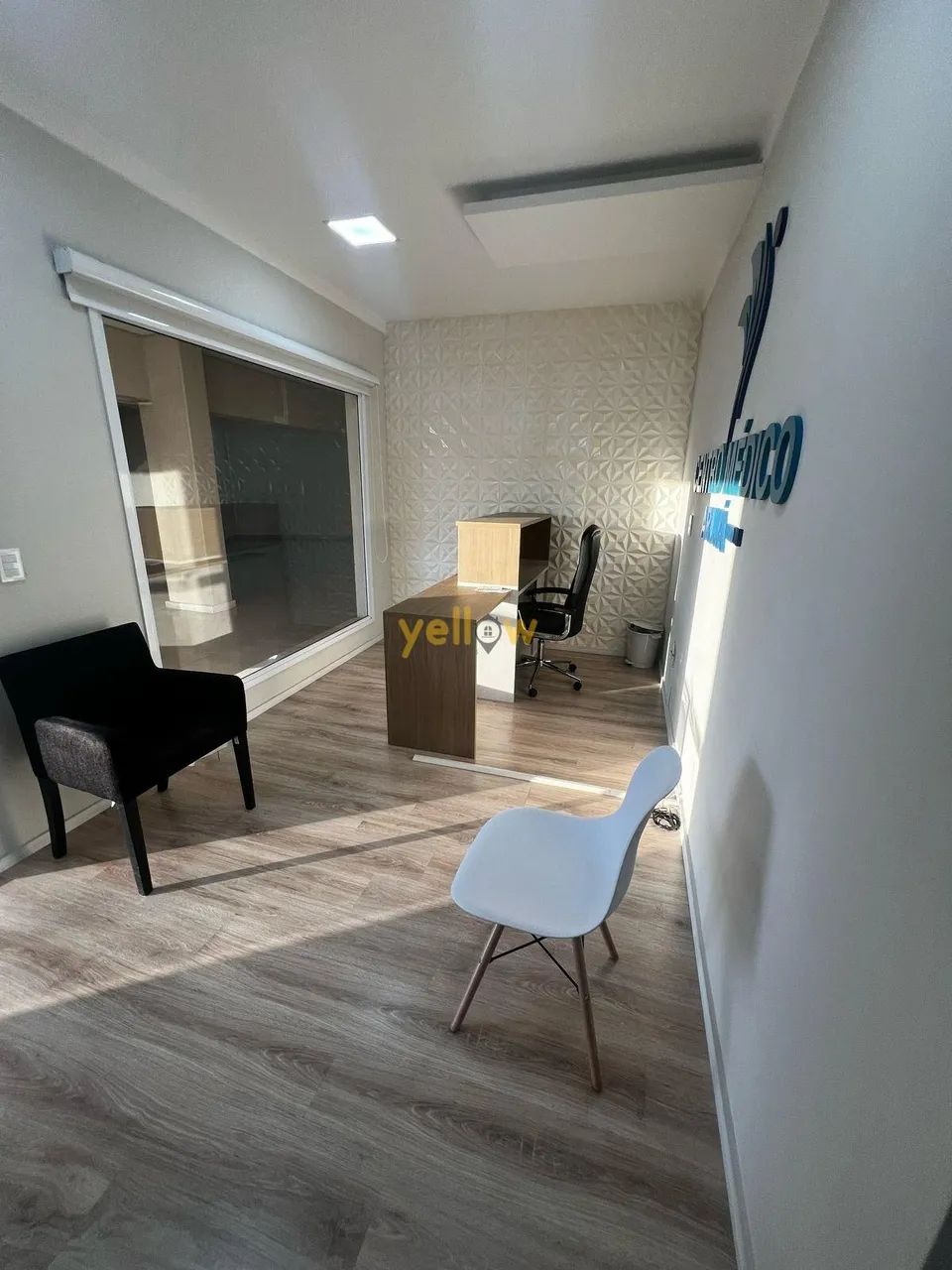 Locação de Sala em Caputera - Arujá: 60m² e 2 Banheiros