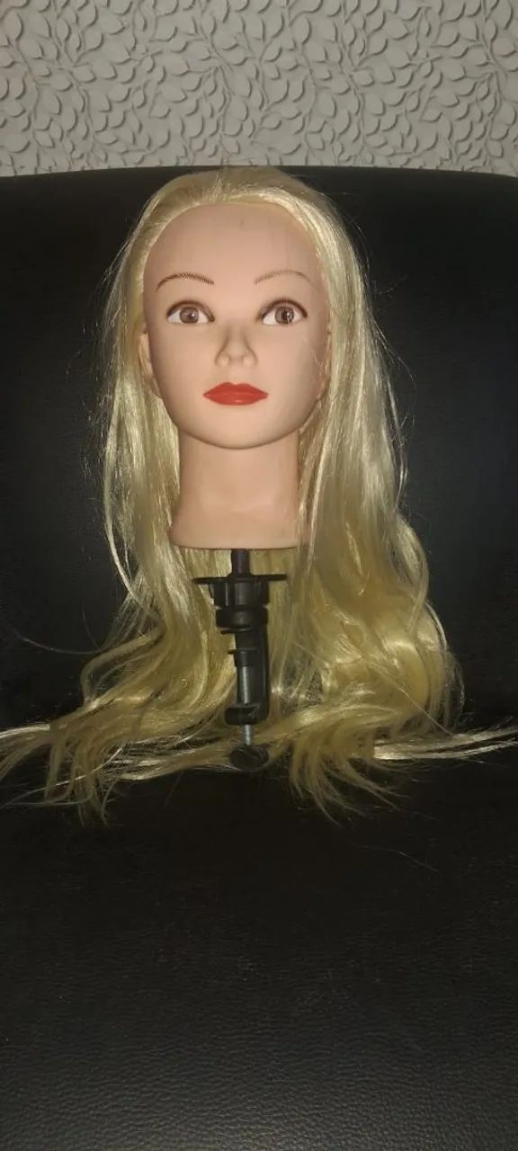 Boneca para penteados 