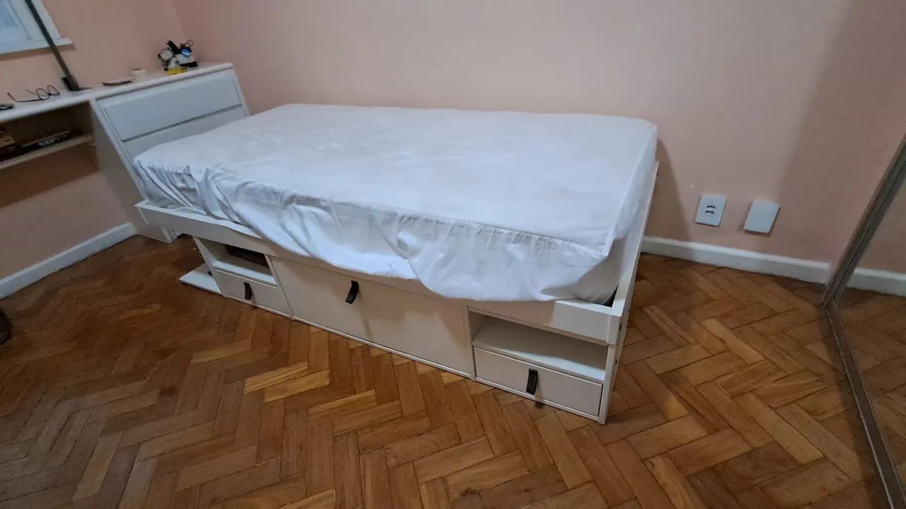 Cama de solteiro de madeira bau - Foto 3
