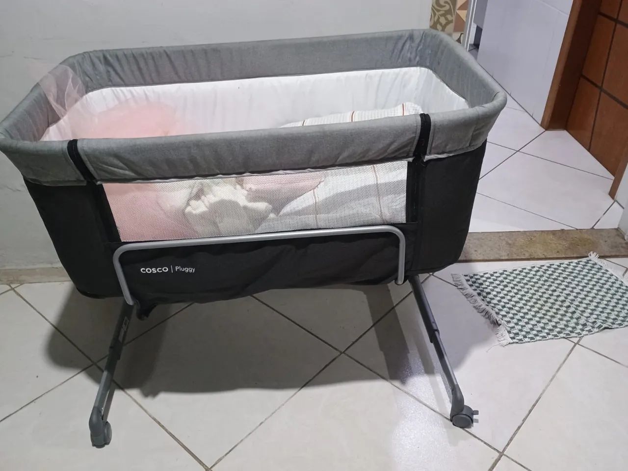 Berço Cosco pluggy - Foto 2