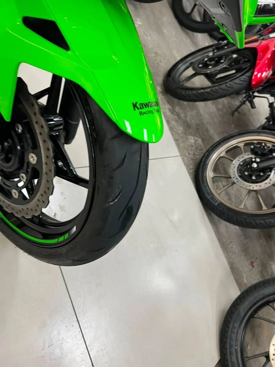KAWASAKI NINJA 400 KRT EDITION - Foto 5