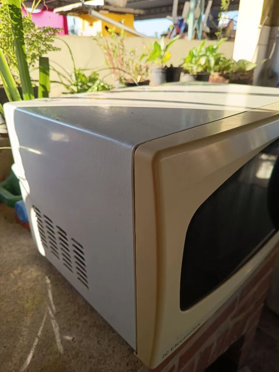 Microondas Electrolux 20L - Foto 4