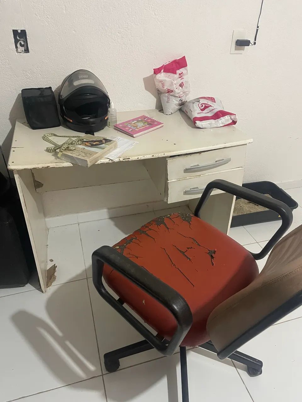Mesa computador 446520430198804480