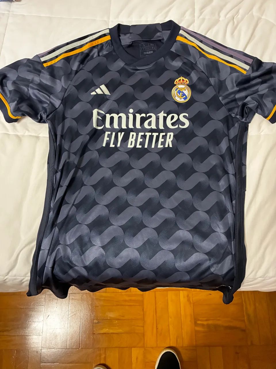CAMISETA REAL MADRID ?